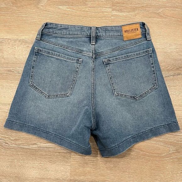 Hollister Shorts Women's 3/2 Medium Wash Denim Ultra High Rise Zip Fly Outdoor - Picture 6 of 6